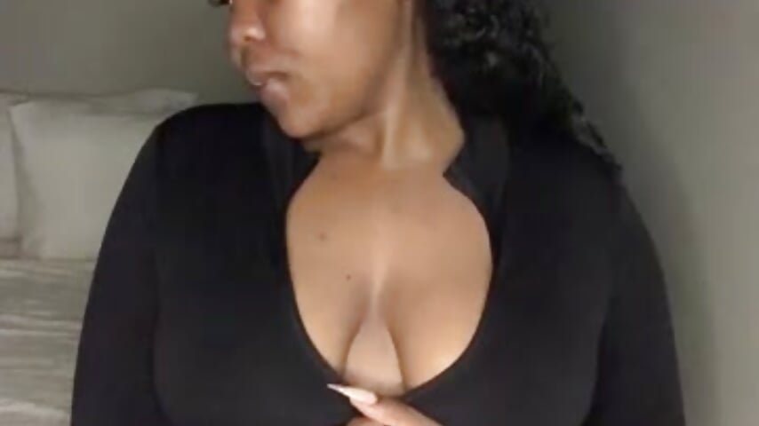 boobs — filmik Scarlettxx21, modela(-lki) na kamerkach