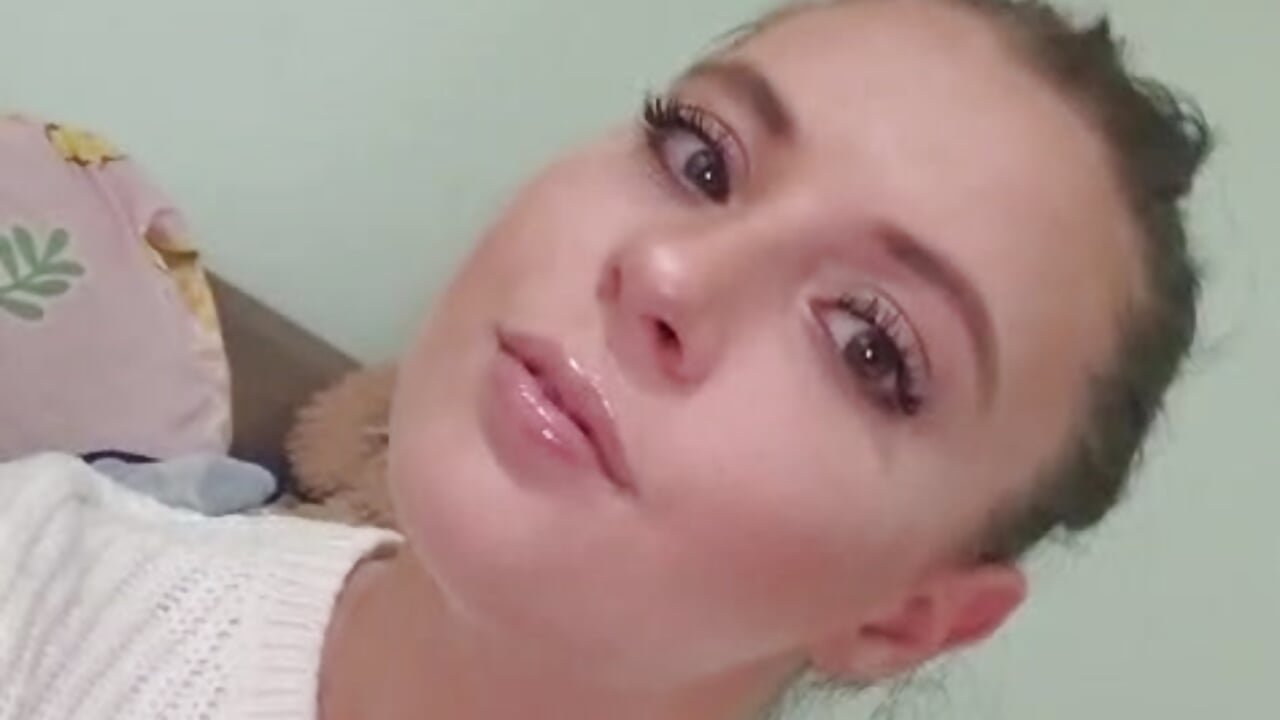 me - video by NicolleGrant cam model