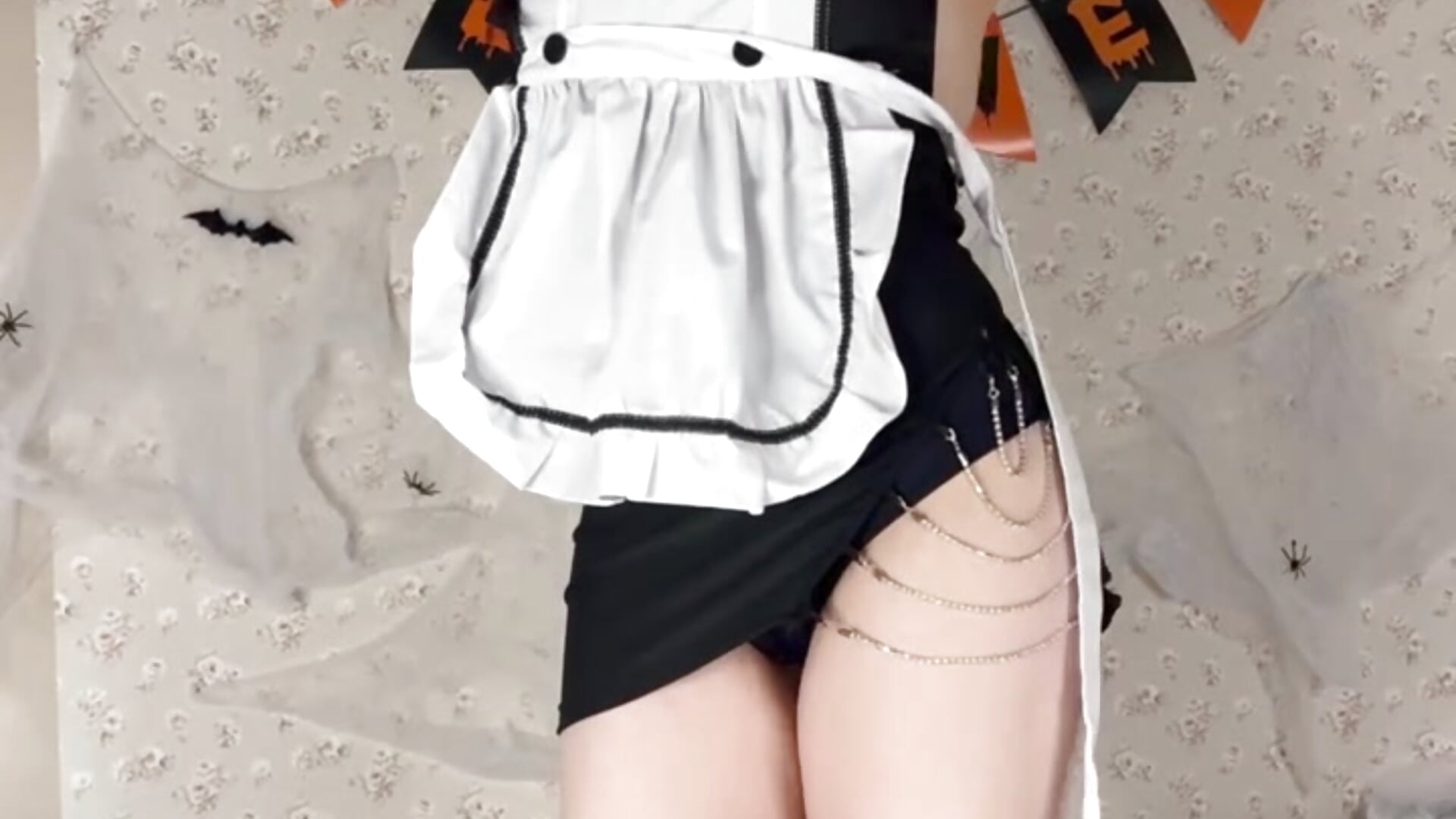 Halloween - Vídeo de BellaWink, modelo de vídeos