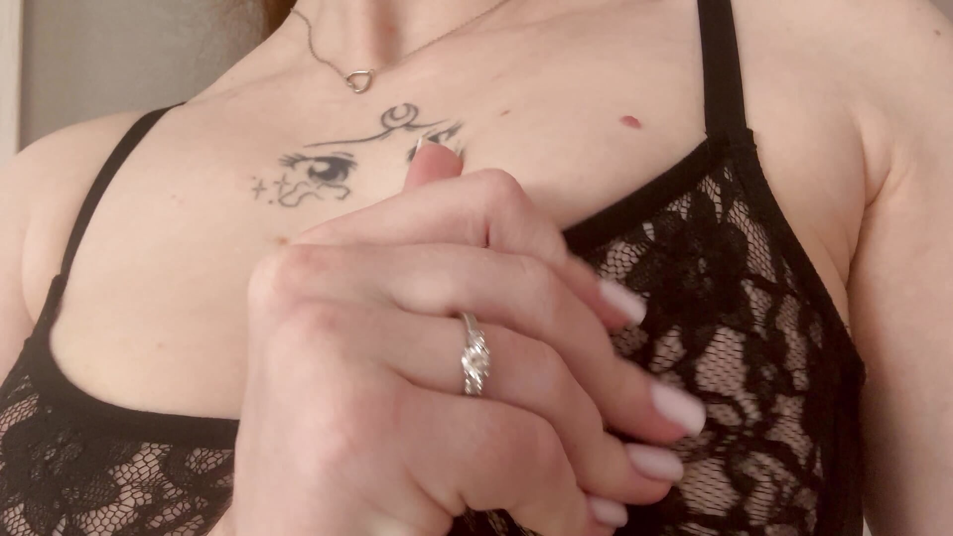 🍒 - video by Evarey_ cam model