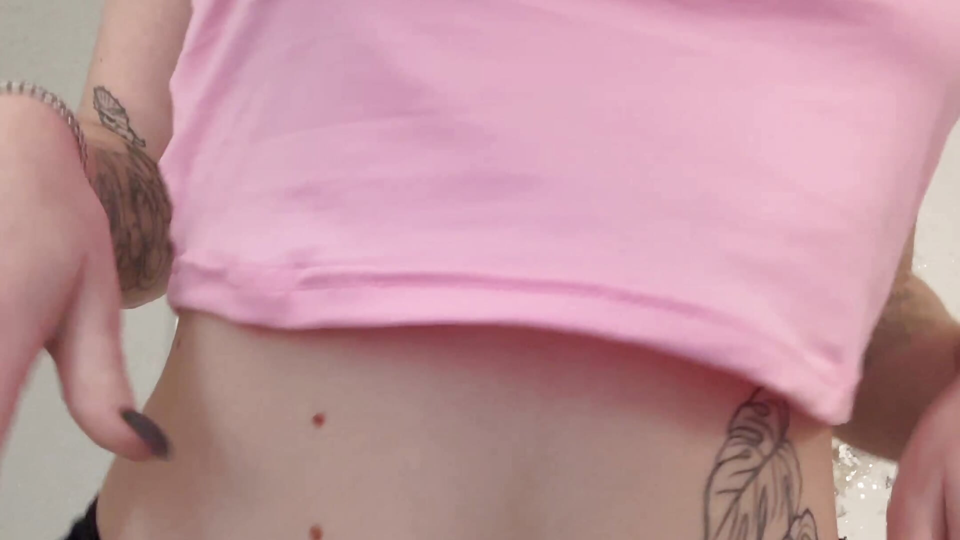 Hard nippless - video by Evarey_ cam model