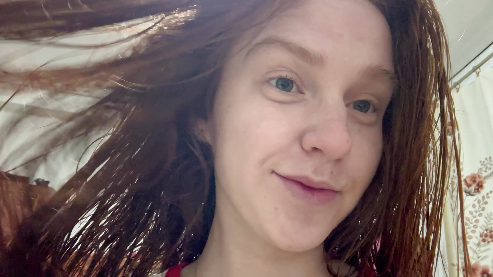 After washing my hair✨ - video by Evarey_ cam model