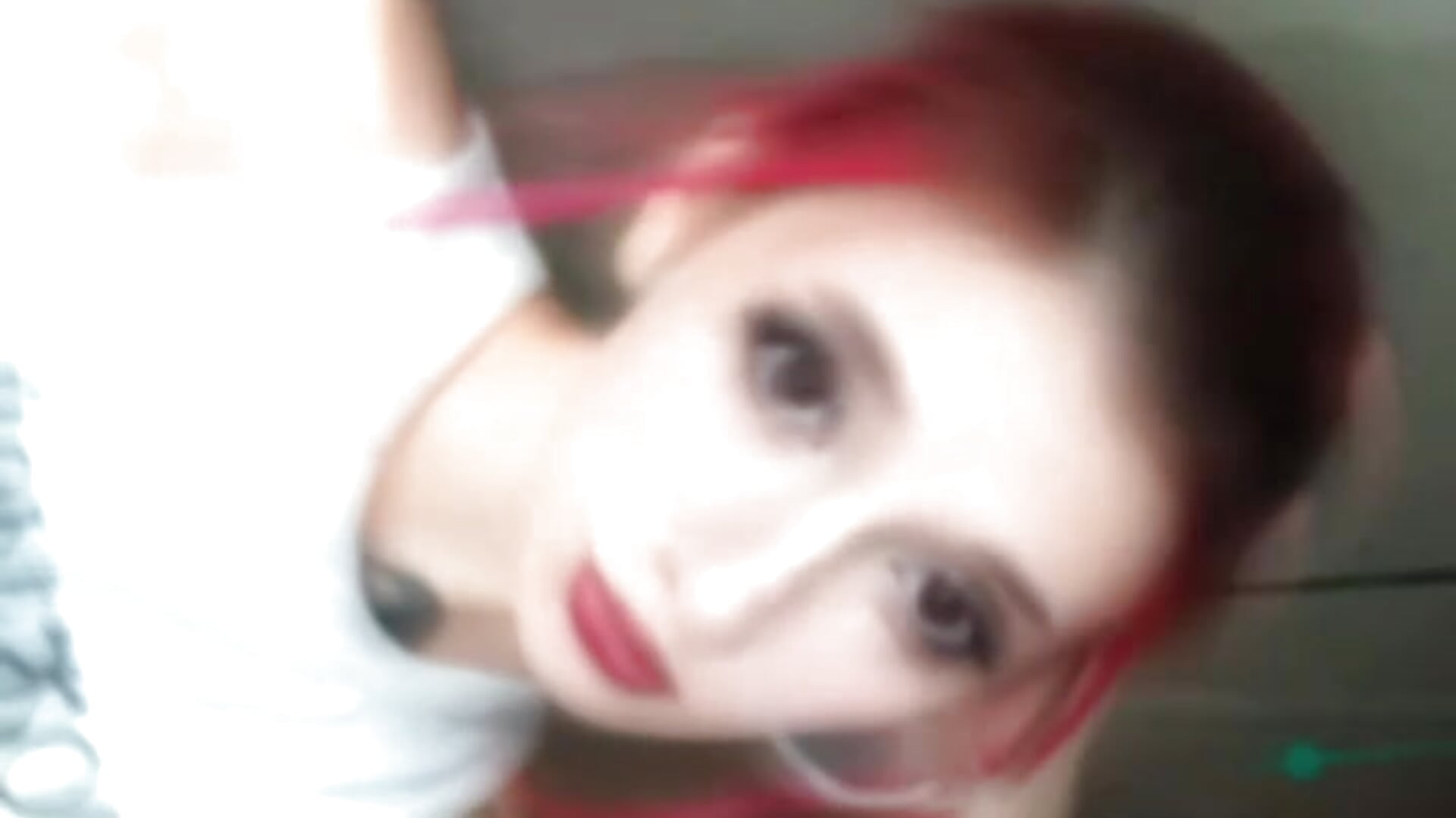 mee - video by Dreamy_Red_Girl cam model