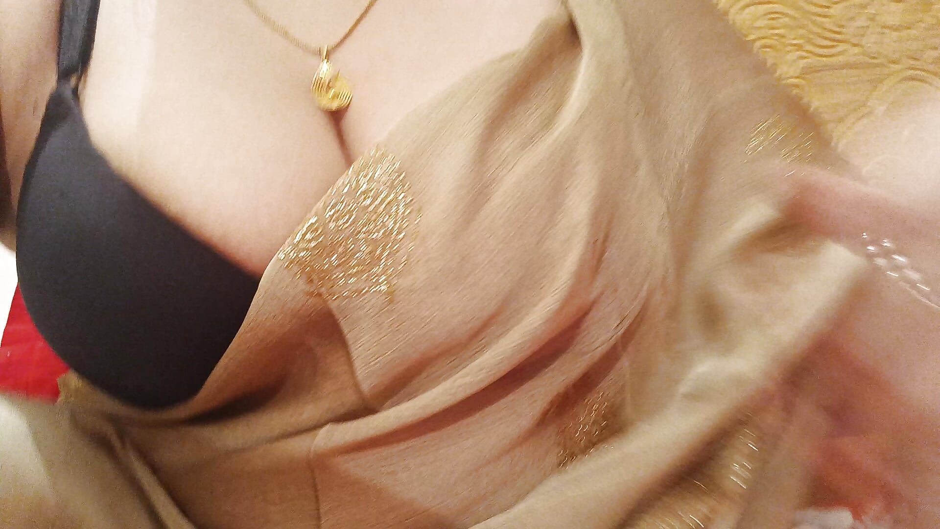 sexy hot boudi🥰😘❤️ - Beauty_Queen_Soniya adlı kamera modelinin videosu