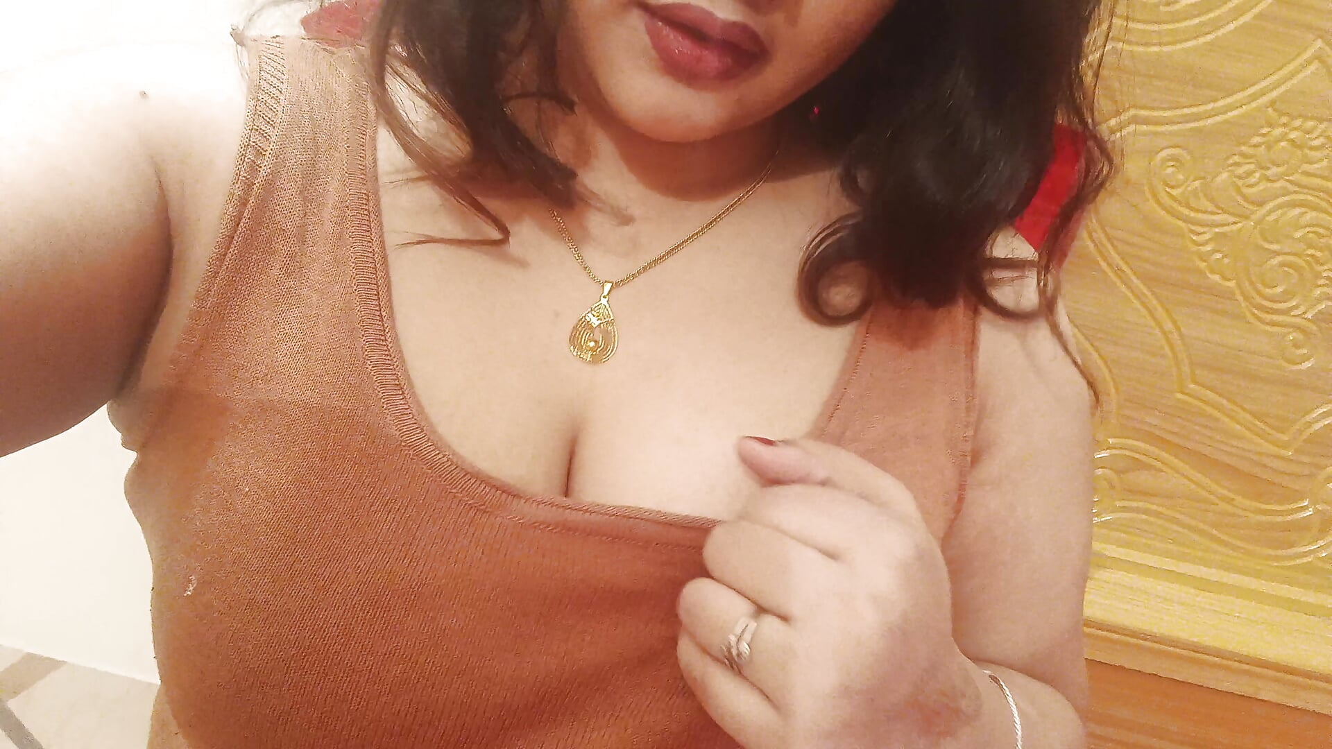 this is soniya baby❤️🥰－カメラキャストのBeauty_Queen_Soniyaの動画