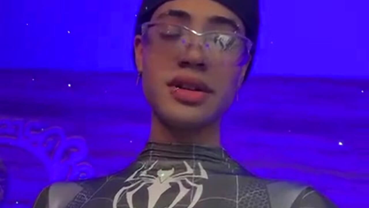 I can't sleep... can you keep me company? - video by JacobBlackwell_ cam model