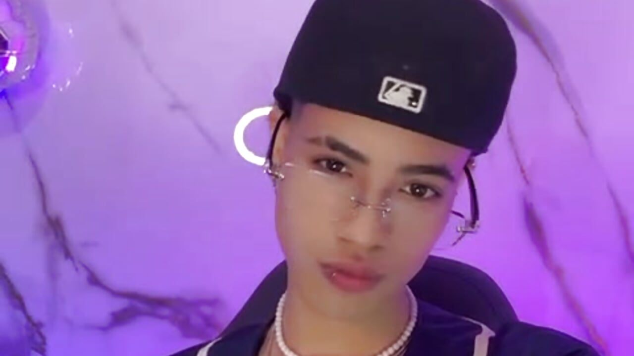 Warning: I’m about to raise the temperature. – video modela na kameri JacobBlackwell_