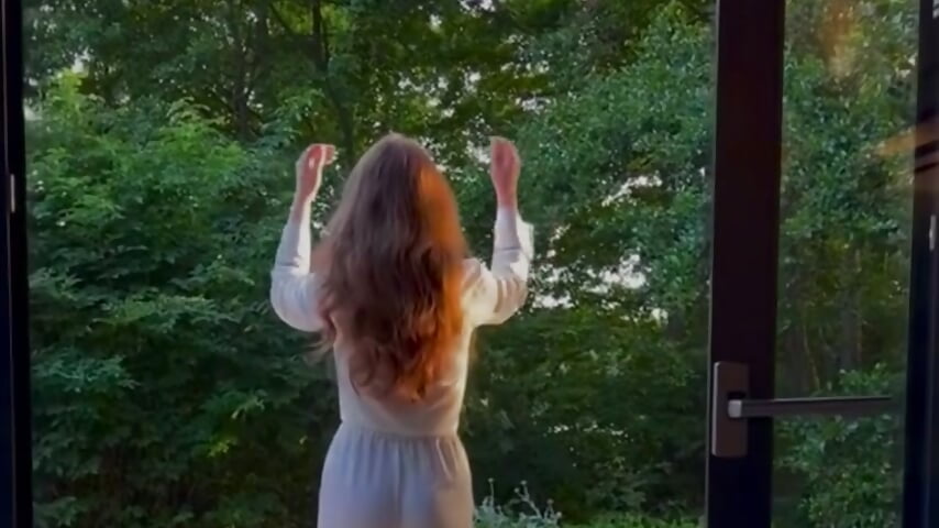 Hello, my friend, good day ❤️🌸 - video by Charming_hamster_ cam model