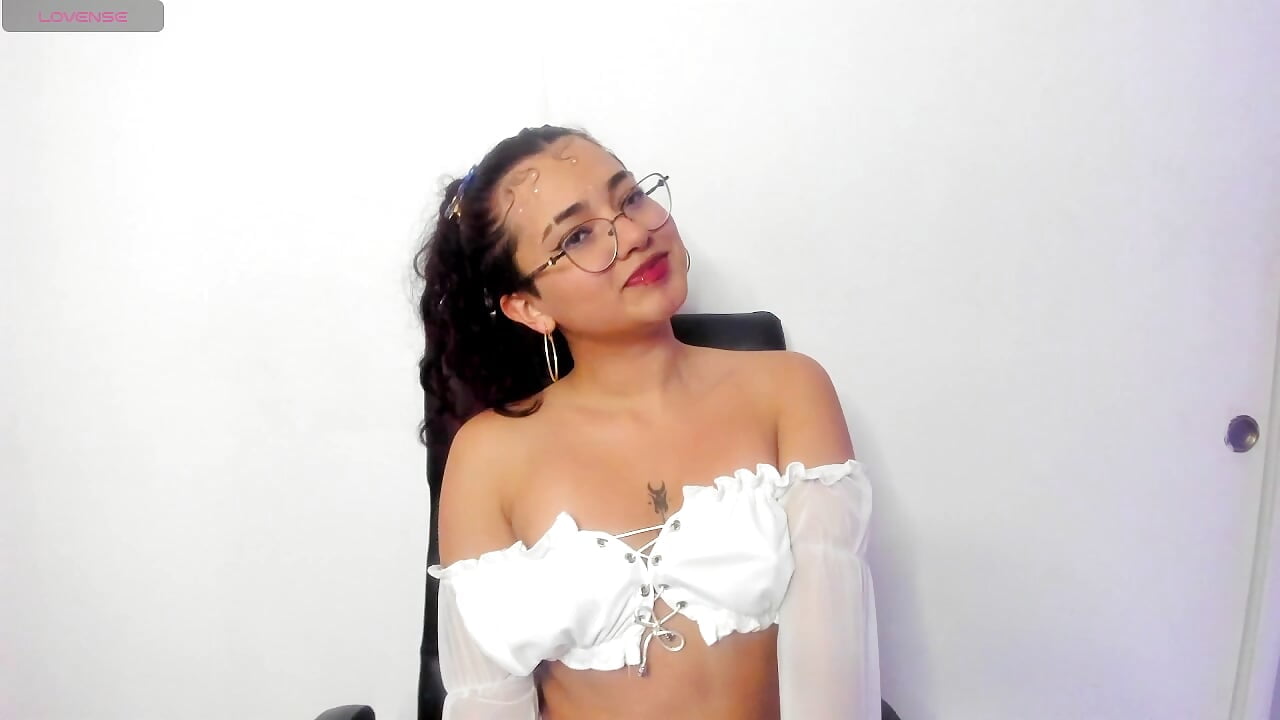 kiss love - sunny_maya_ 캠 모델의 동영상