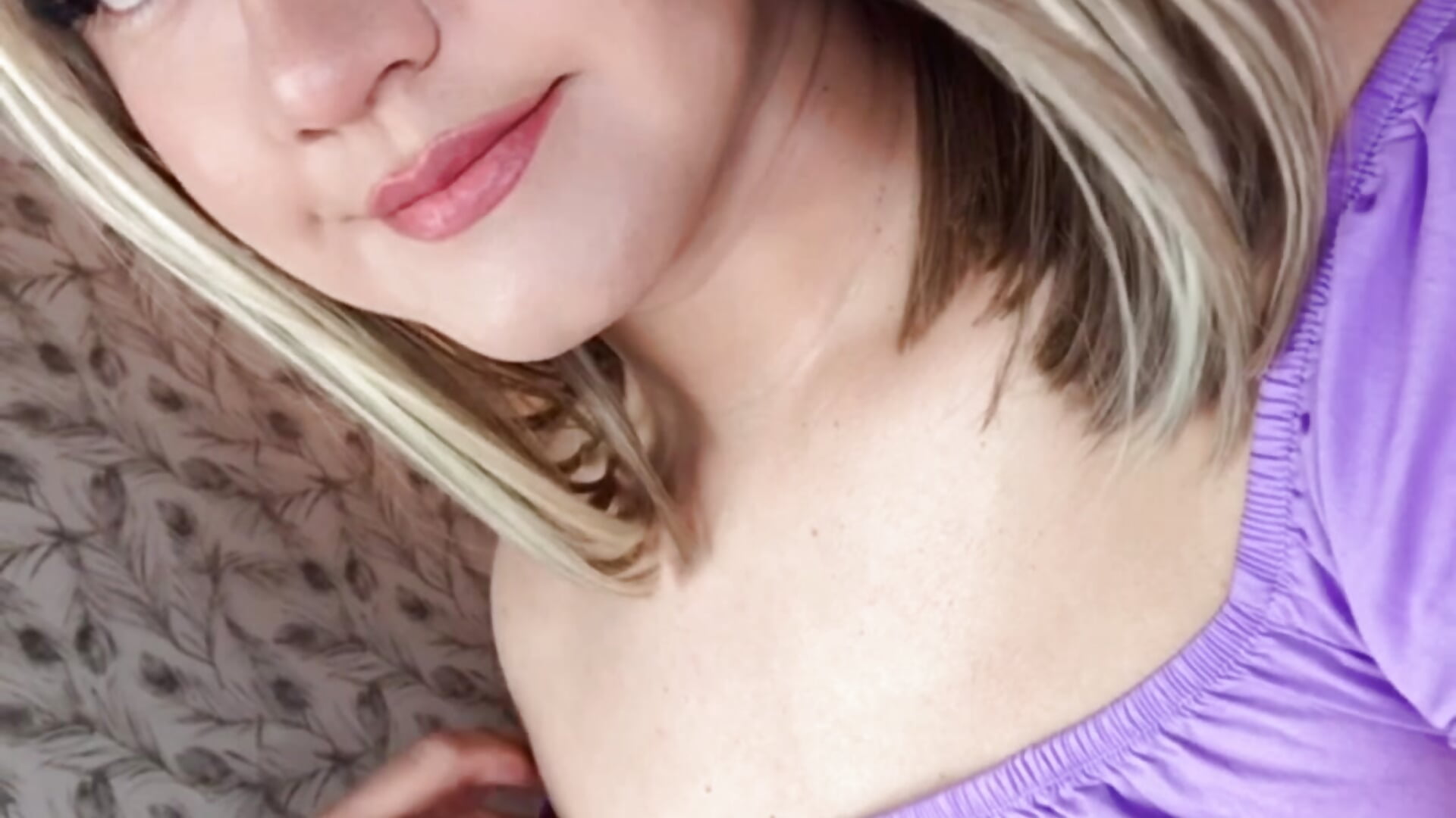 🍇 - video by Sweet-Dream_ cam model