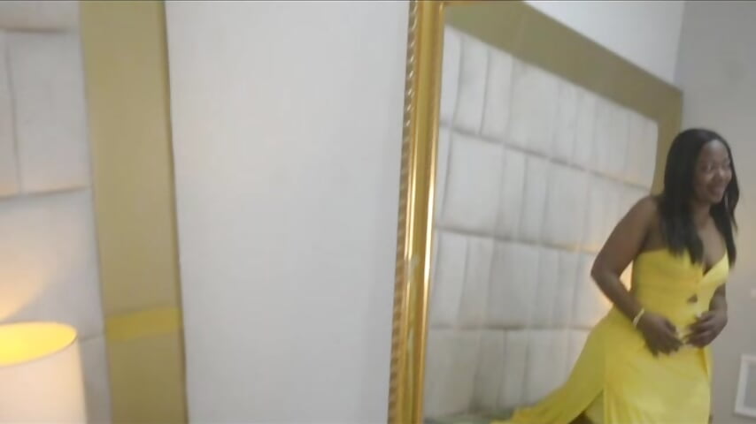 Video de WhatsApp 2025-10-08 a las 12,06,36_a6705af6 - clip cu NaomyReid