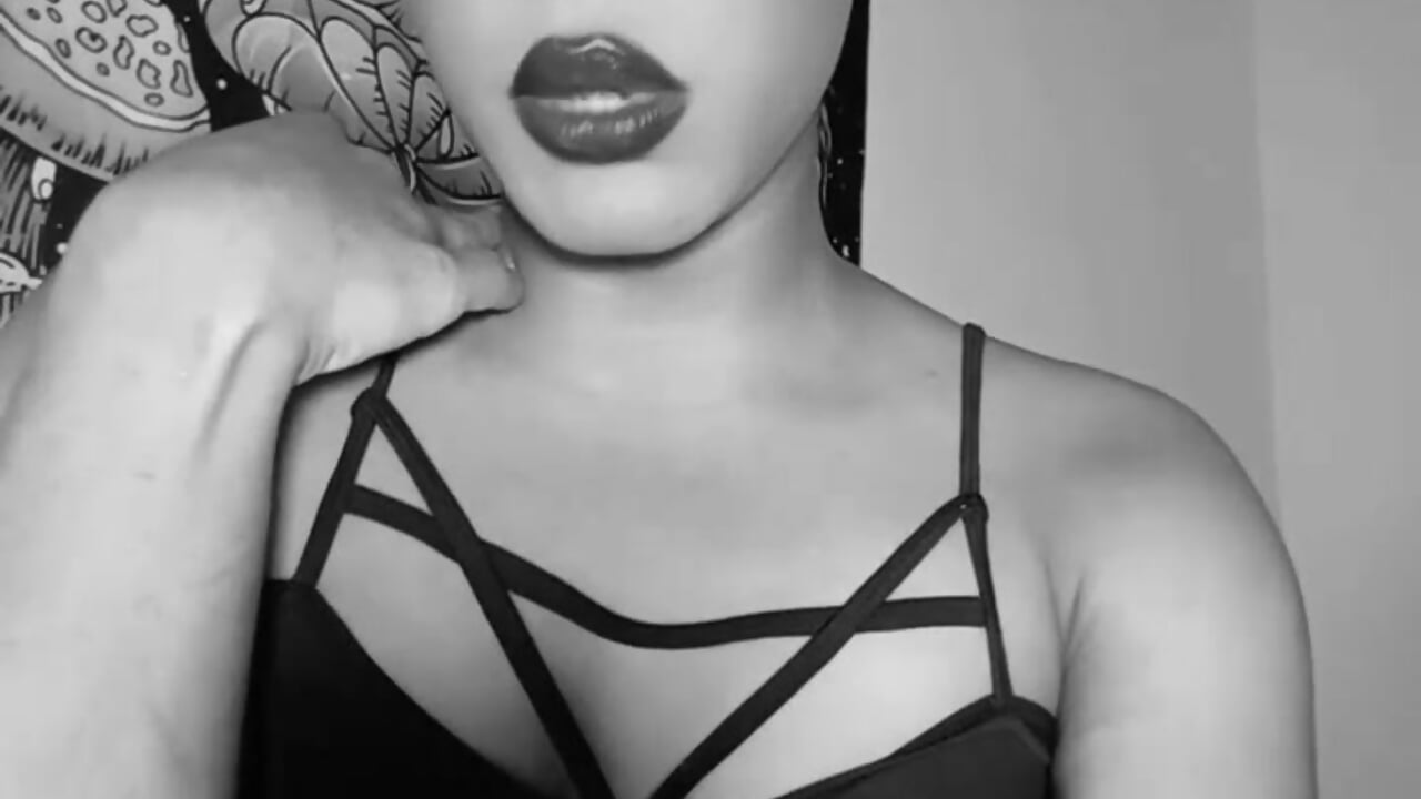 Nelsareth: Vídeo de Modelo Webcam en Tendencia 3880