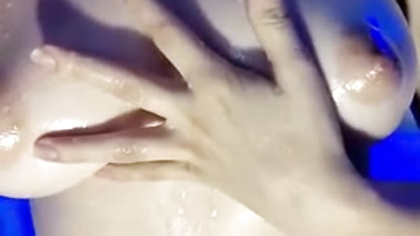 MI BOOBS