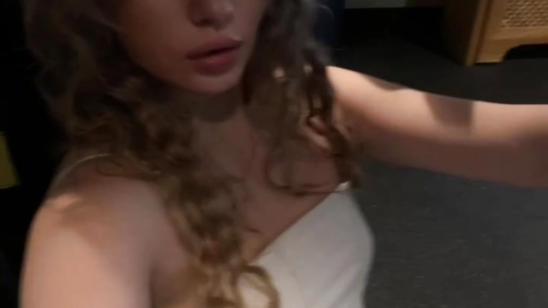 Love to spend time in Gym to have sexy shape ;) - video by _BellaClark cam model