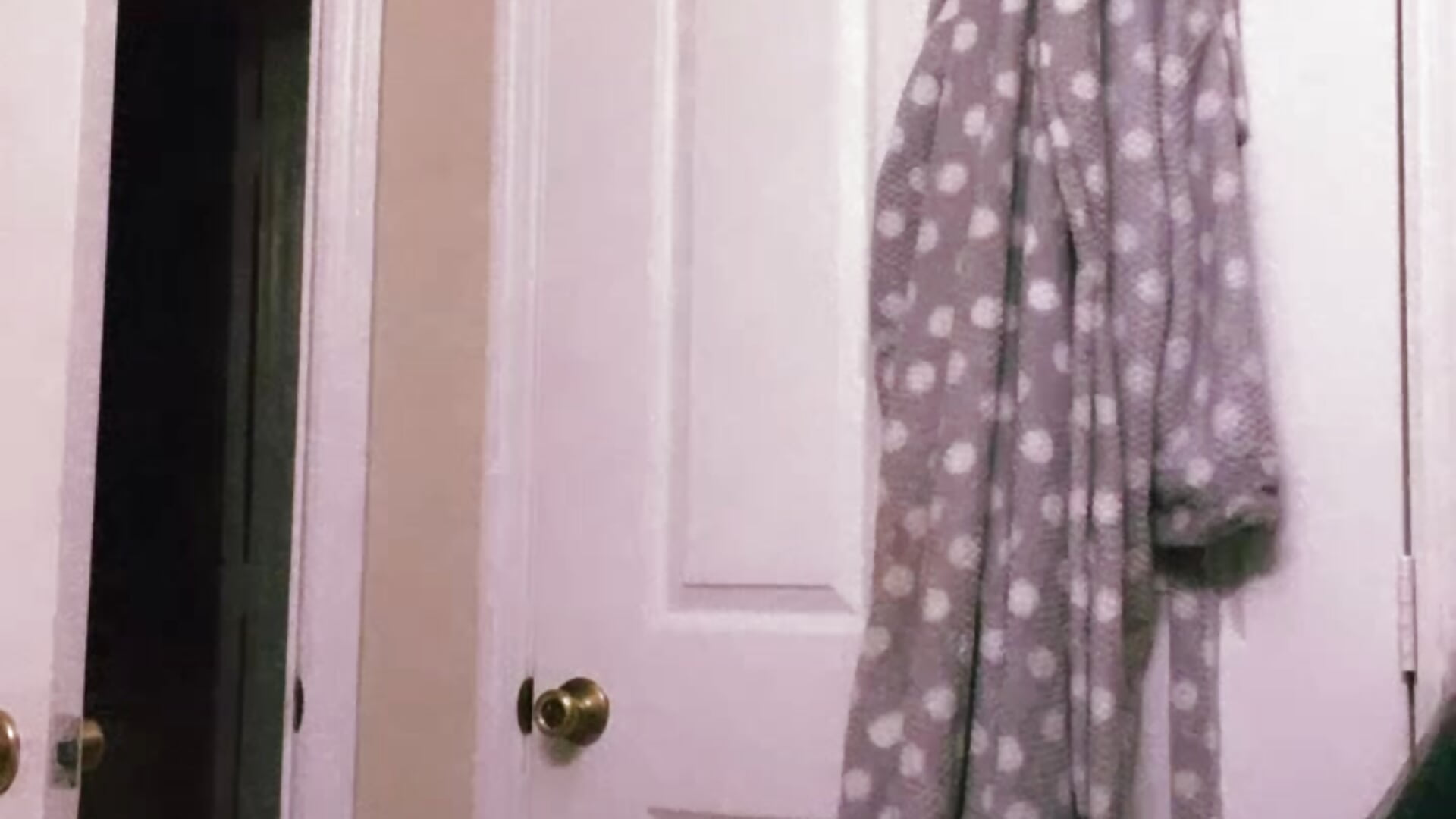 😋 - video by twerkaholic120 cam model