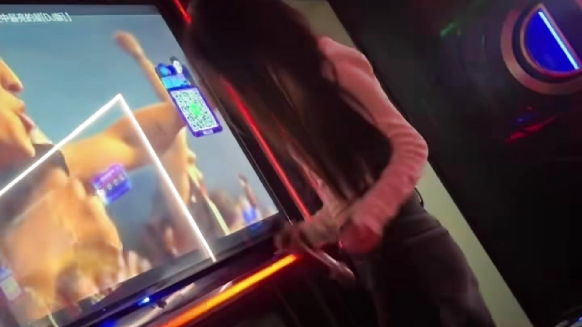 嗨起來 - video oleh Alyssa-8 kamera model