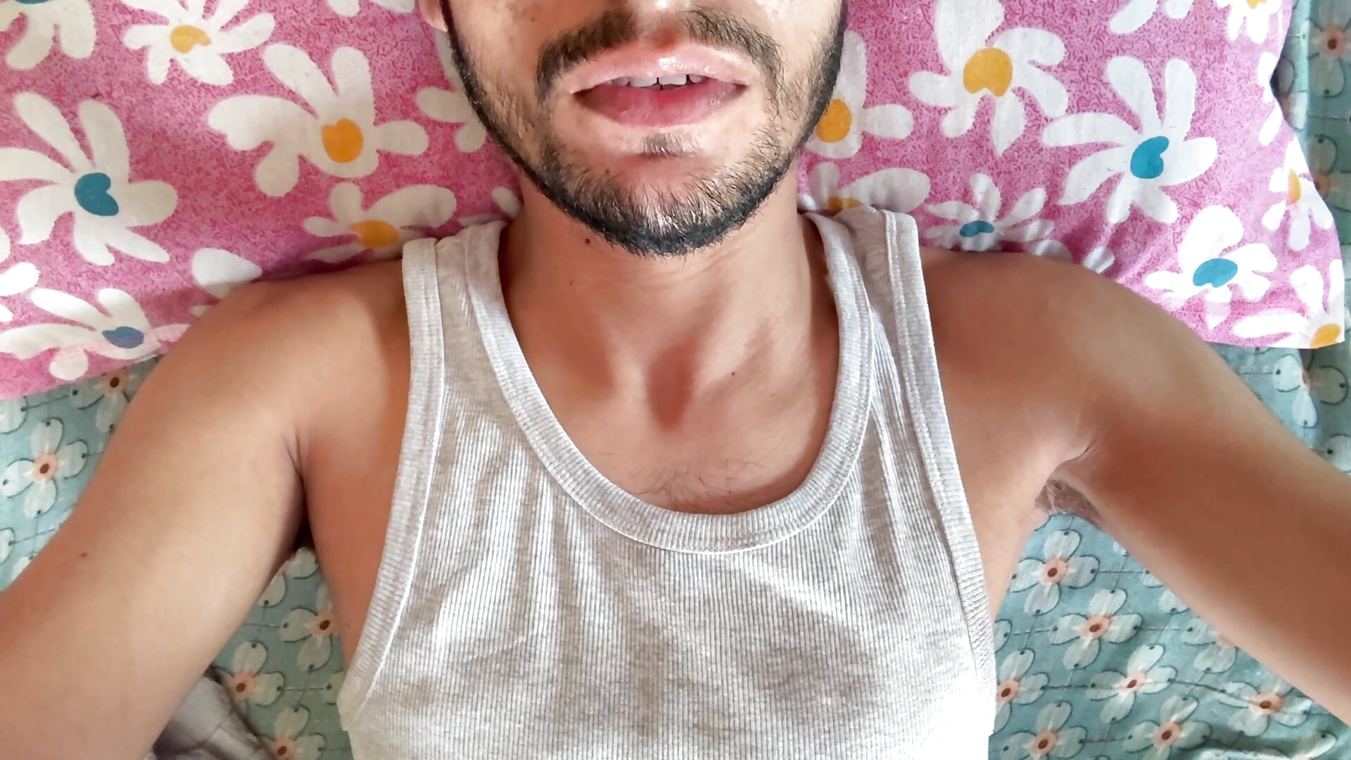 My Body My Lips 🫦 - video by BiggerDickGuy cam model