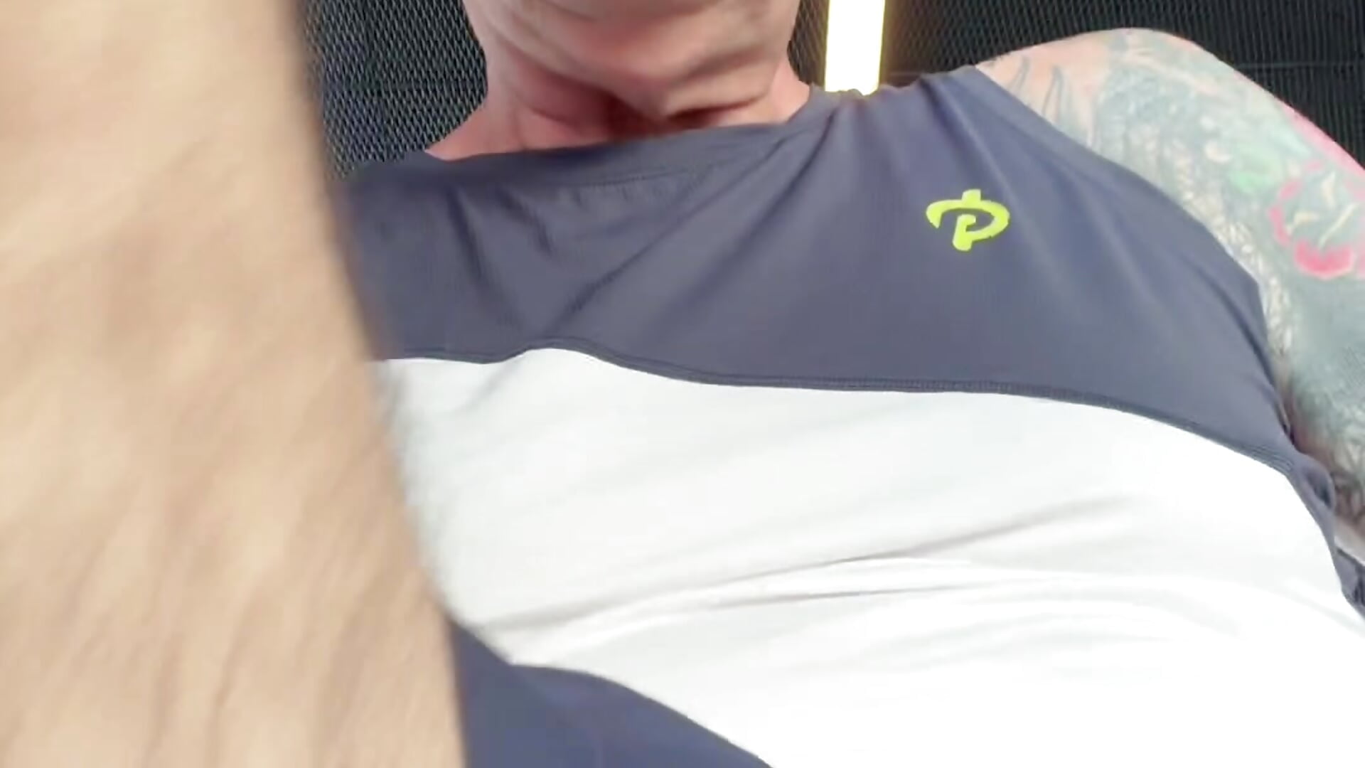 Naughty bike ride – видео вебкам-модели Crazy_Mike1