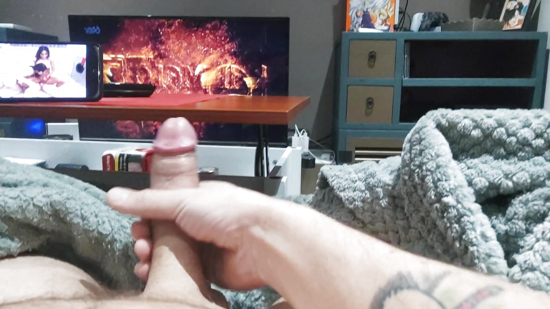 Devant la télé– BeauMembre66 kameramodell videója