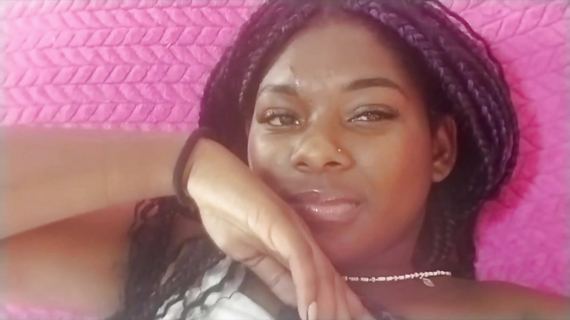 ❤️💋😉－カメラキャストのKarinaFlowers_の動画