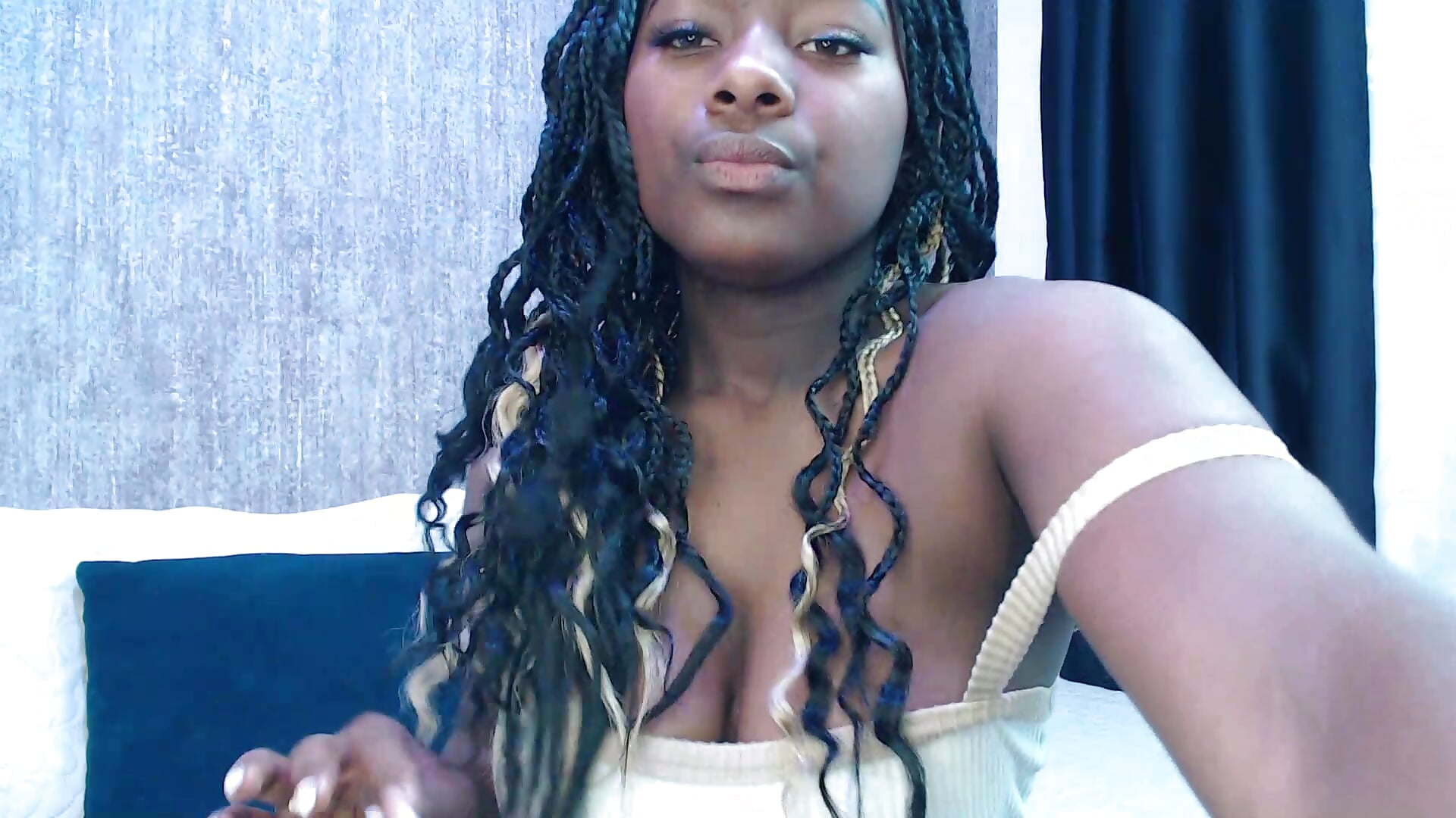 For you 💋 - video by KarinaFlowers_ cam model