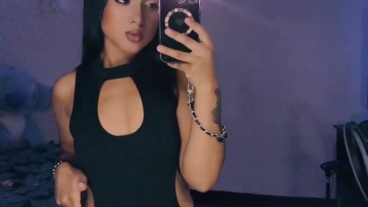 cute - clip cu ailen_aria model videochat