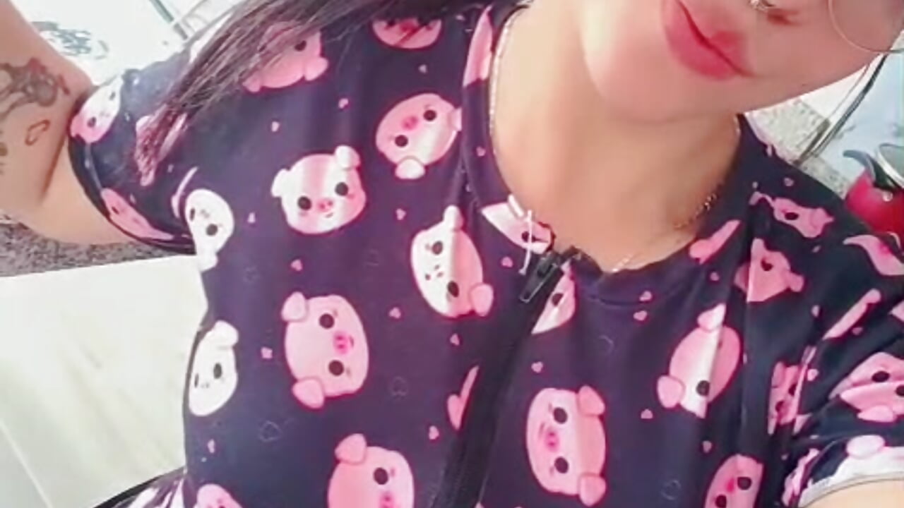 sexy lady - video by Rosee20_ cam model