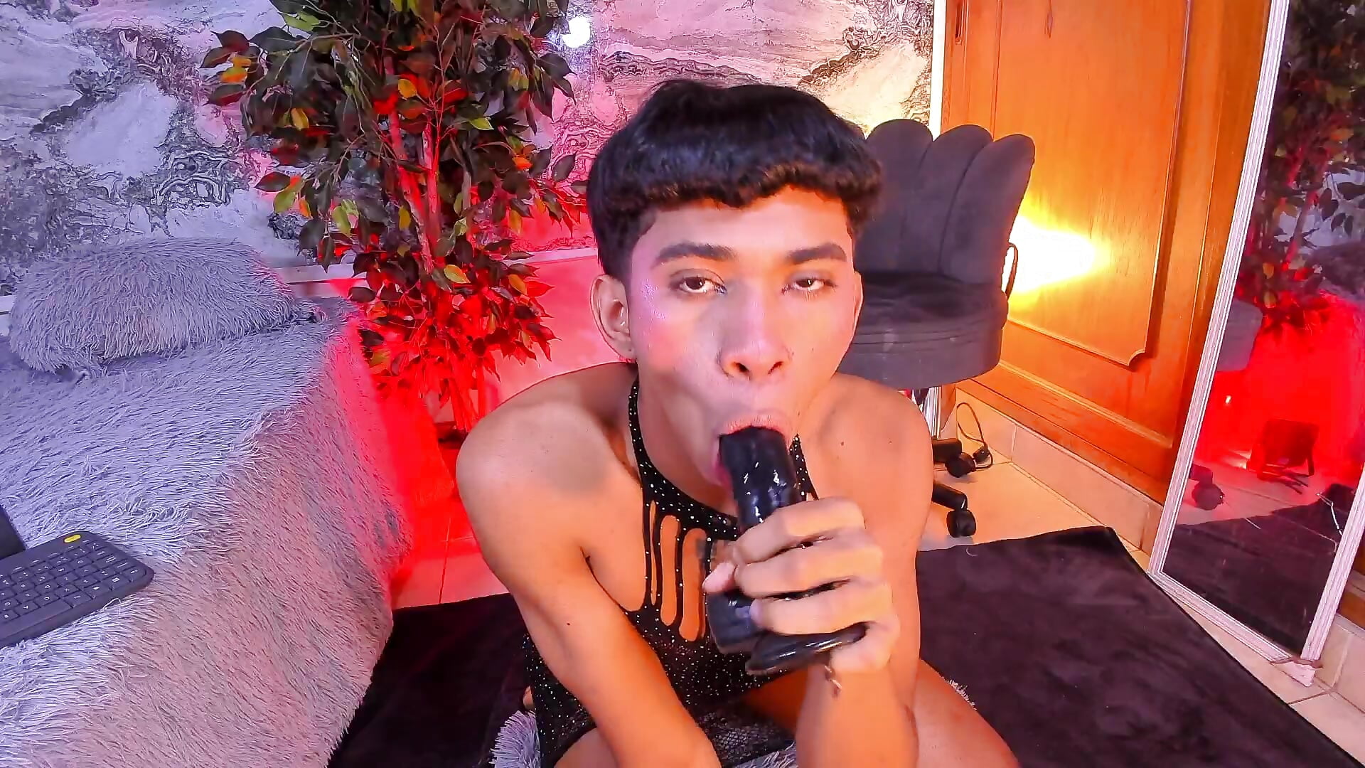 GOOD BLOWJOB🔥 - Ethan_thouse adlı kamera modelinin videosu