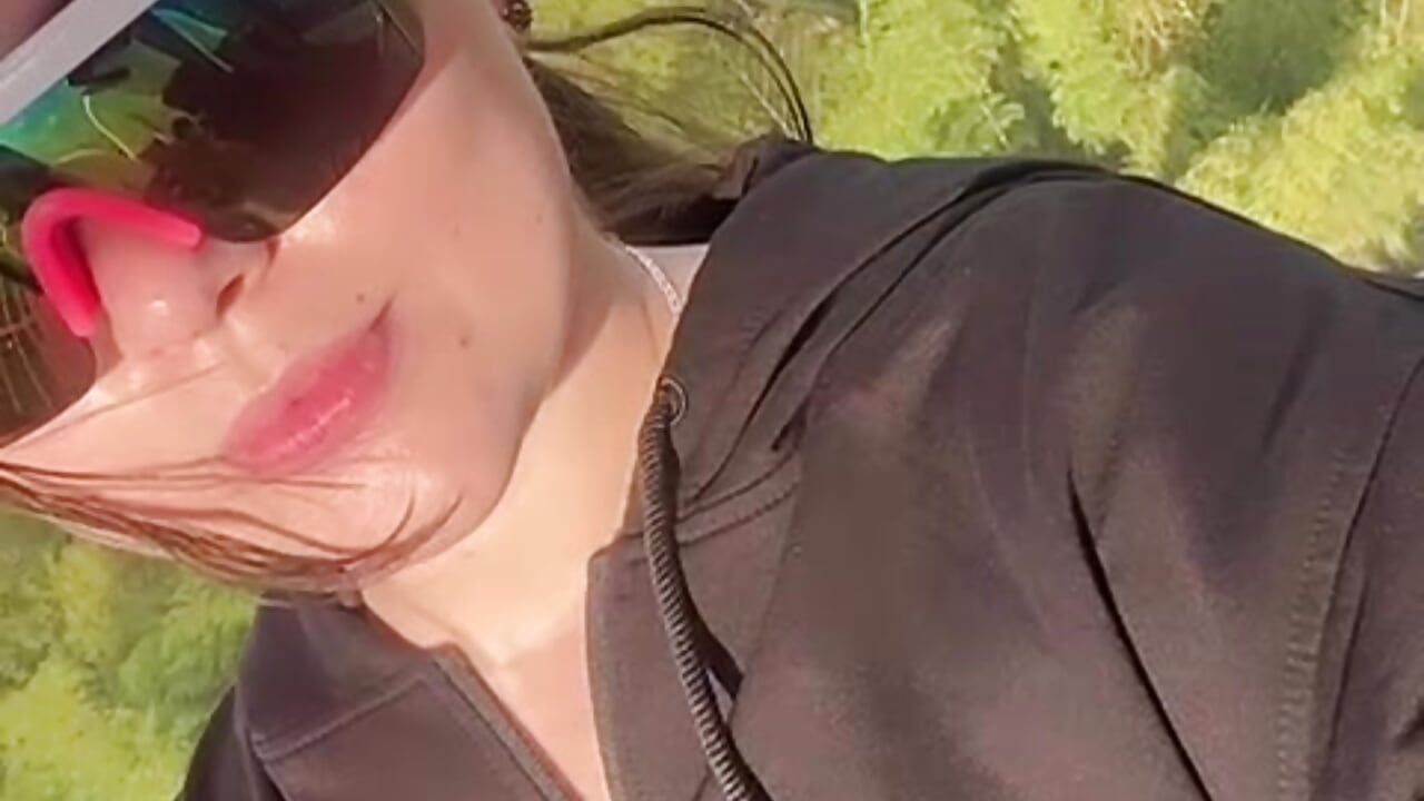 sunny day - video by RousseWalker cam model