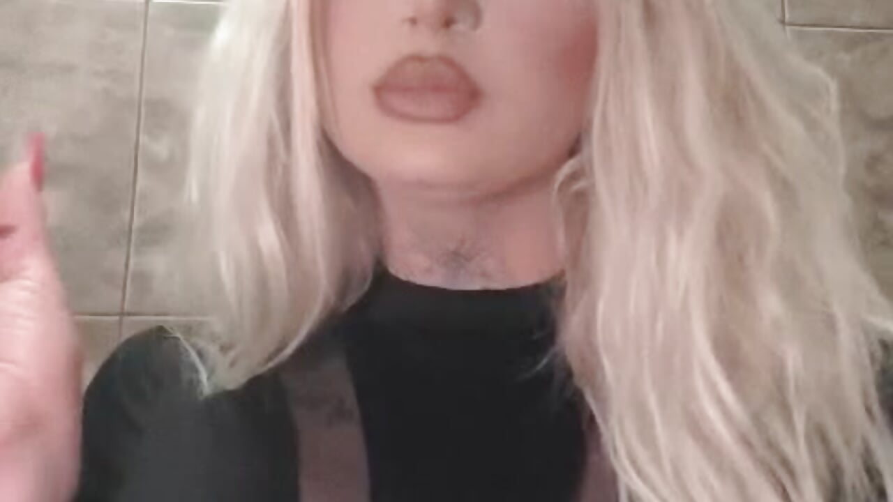 A slow, sensual smoke... every exhale teasing your imagination 💋 Watch me enjoy the moment and make - video by AlenaRios cam model