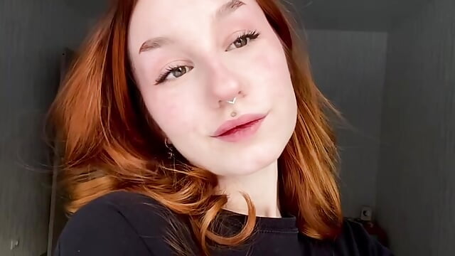 hi wink - video by ClaireMathis cam model
