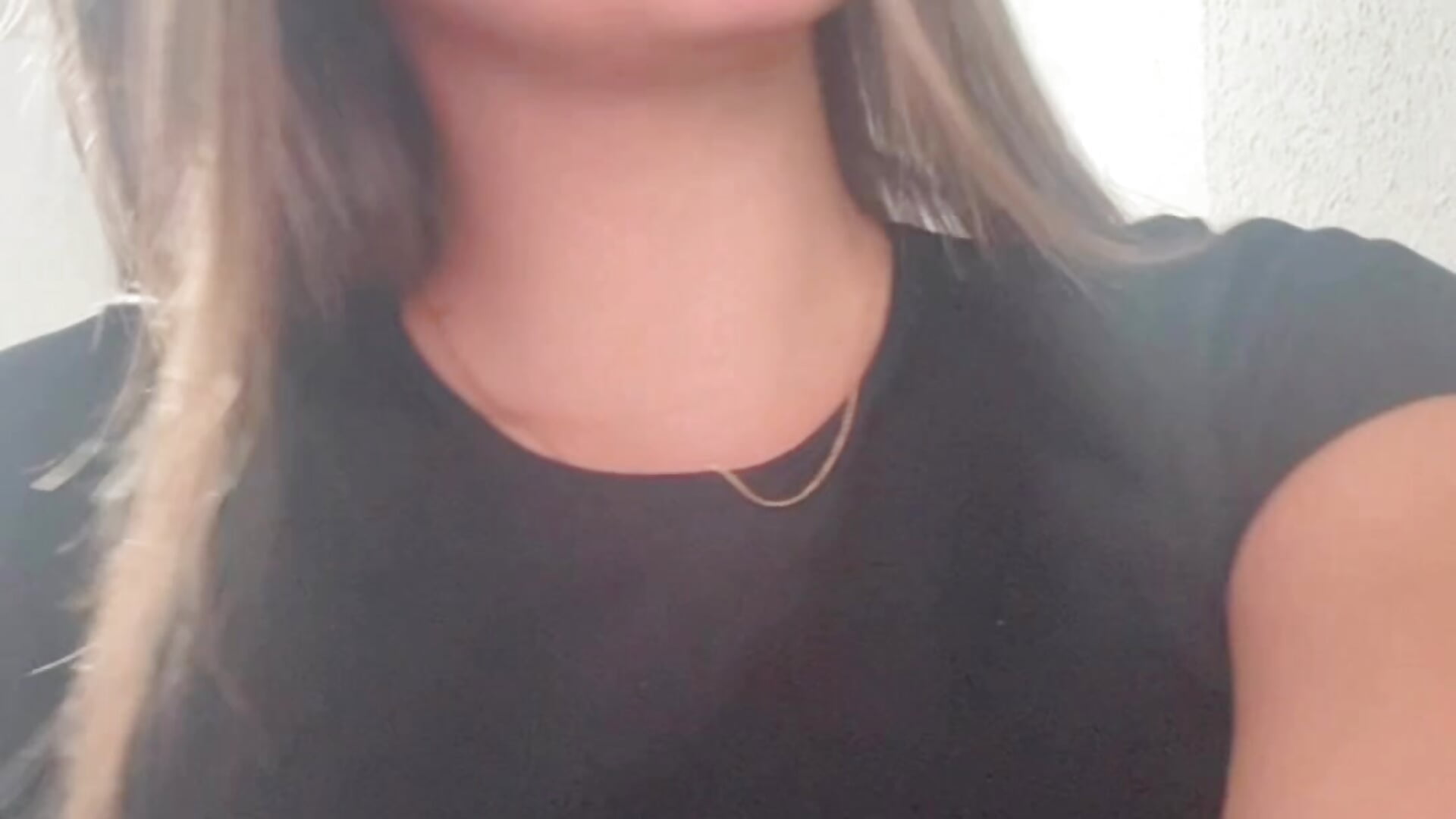 e8b5b38860104da4921b68b8ec461255.mov - video by XscarletXXX cam model