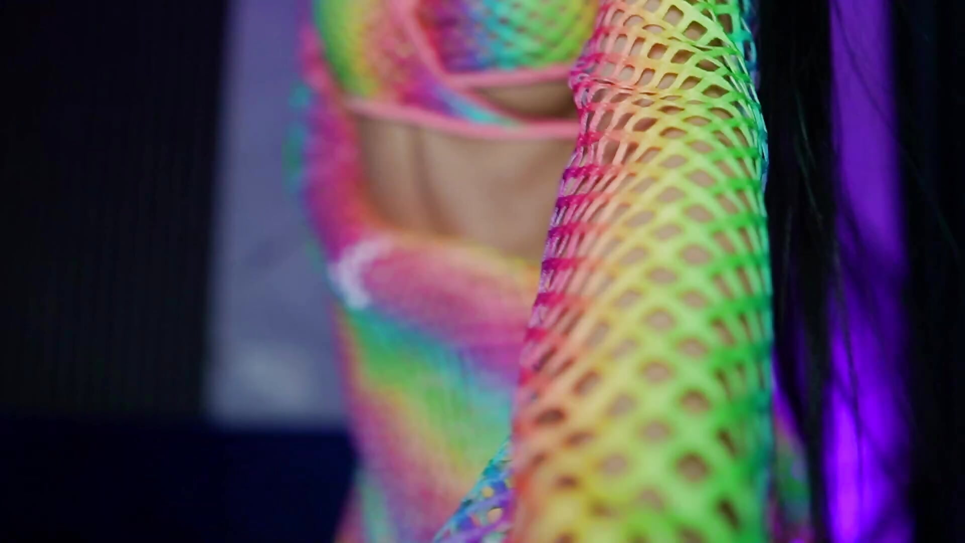 teasing you - video by RachelRavee cam model