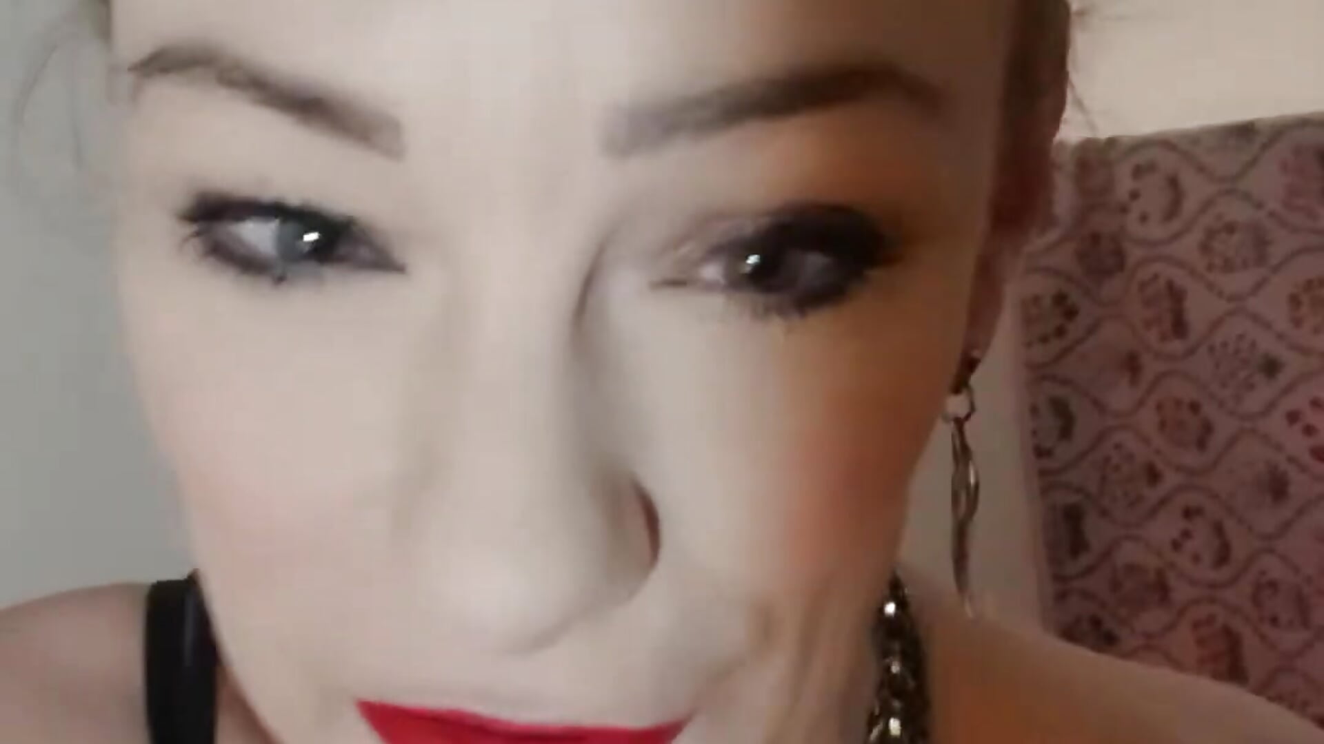 53818c32-35af-4313-ad1b-f347b29add88-1_all_44581.mp4 - βίντεο μοντέλου JulieSqualor81