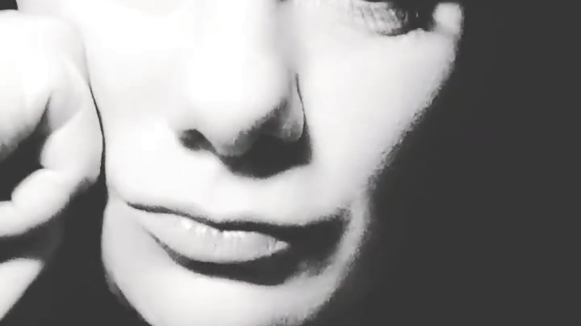 53818c32-35af-4313-ad1b-f347b29add88-1_all_5876 - βίντεο μοντέλου JulieSqualor81