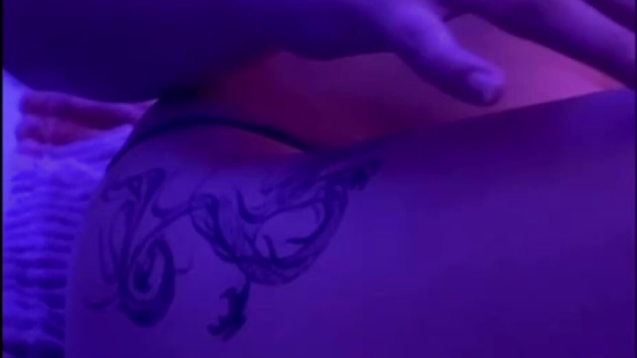 Ultra Hot 18+ - video by lilliaqueen cam model