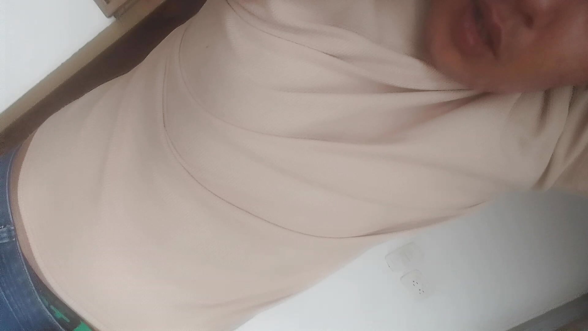 VID_20260205_170343 - video av camilo44467 cam-modell