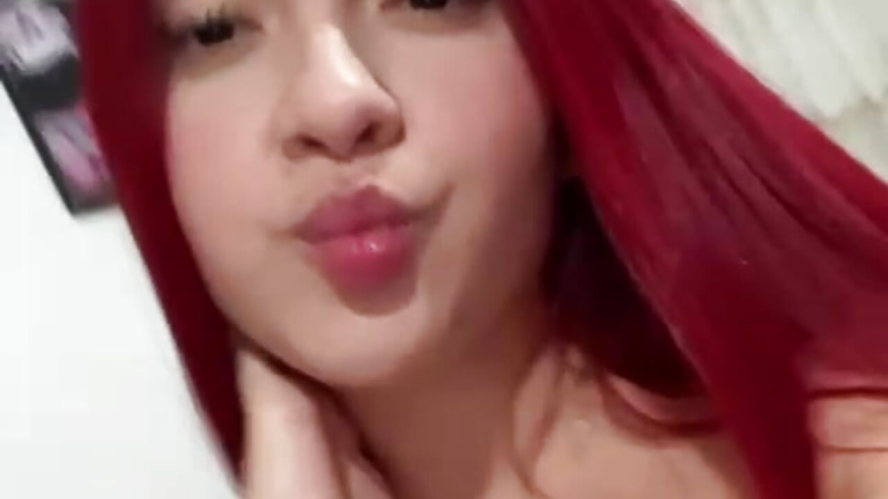 WhatsApp Video 2025-10-08 at 3,53,16 PM - video by Champagne_bennet cam model