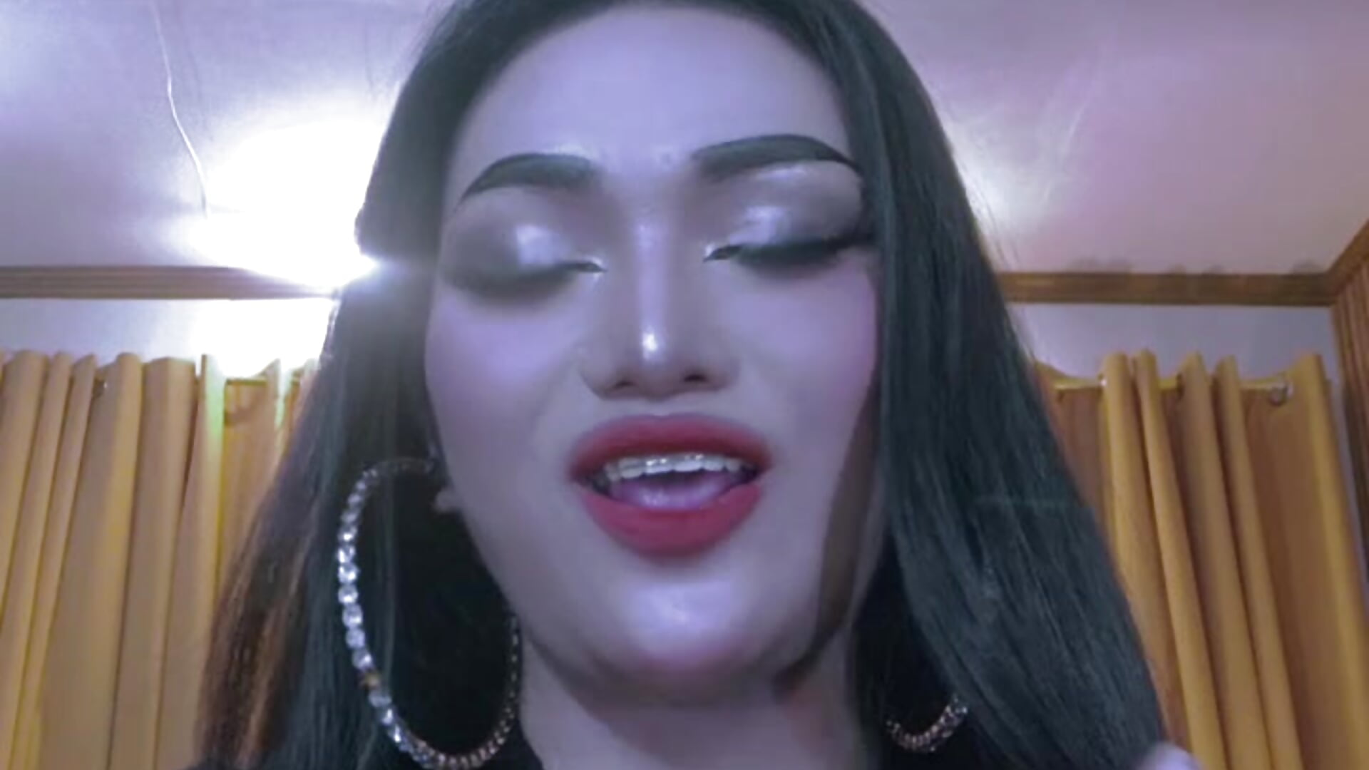 2025-09-16-055557662 - CaroleTurner主播的视频