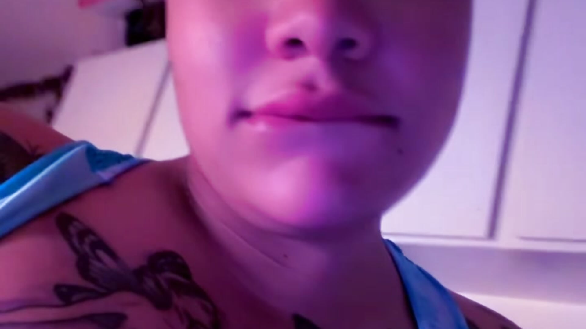 414D9C1B-58EE-4234-81EC-40038245E9E1 - video od modelky/modela sugacookiiie