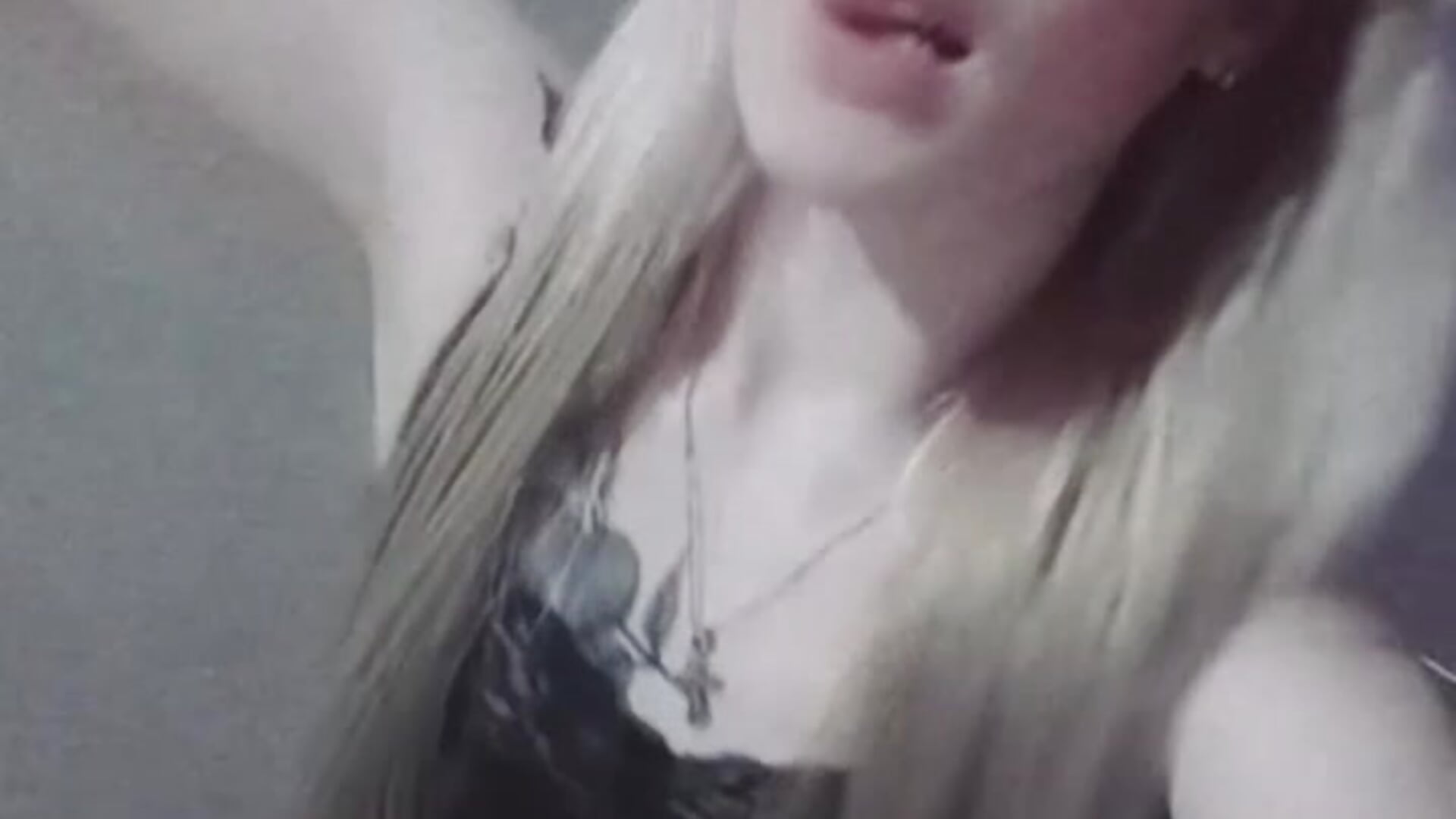 About me a lil bit - video by JennyRass cam model