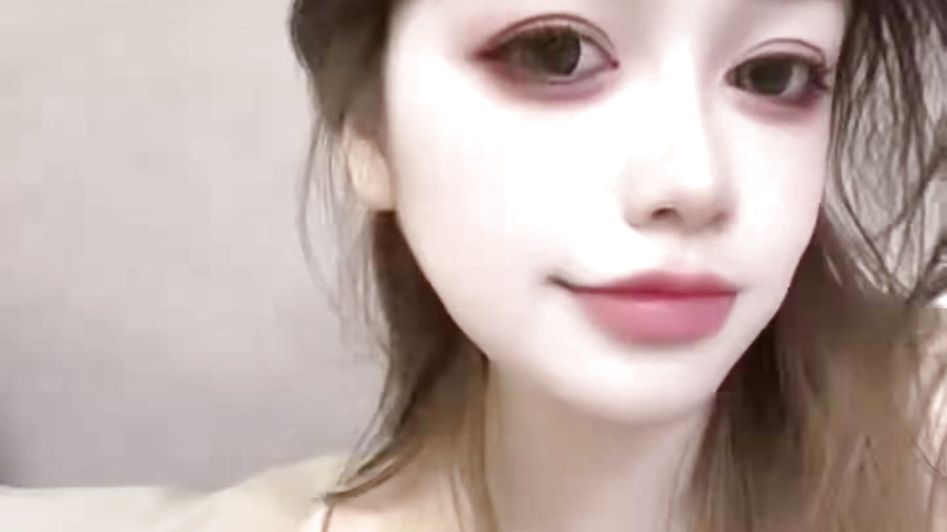 281004630.mp4 - video by feifei1_L cam model