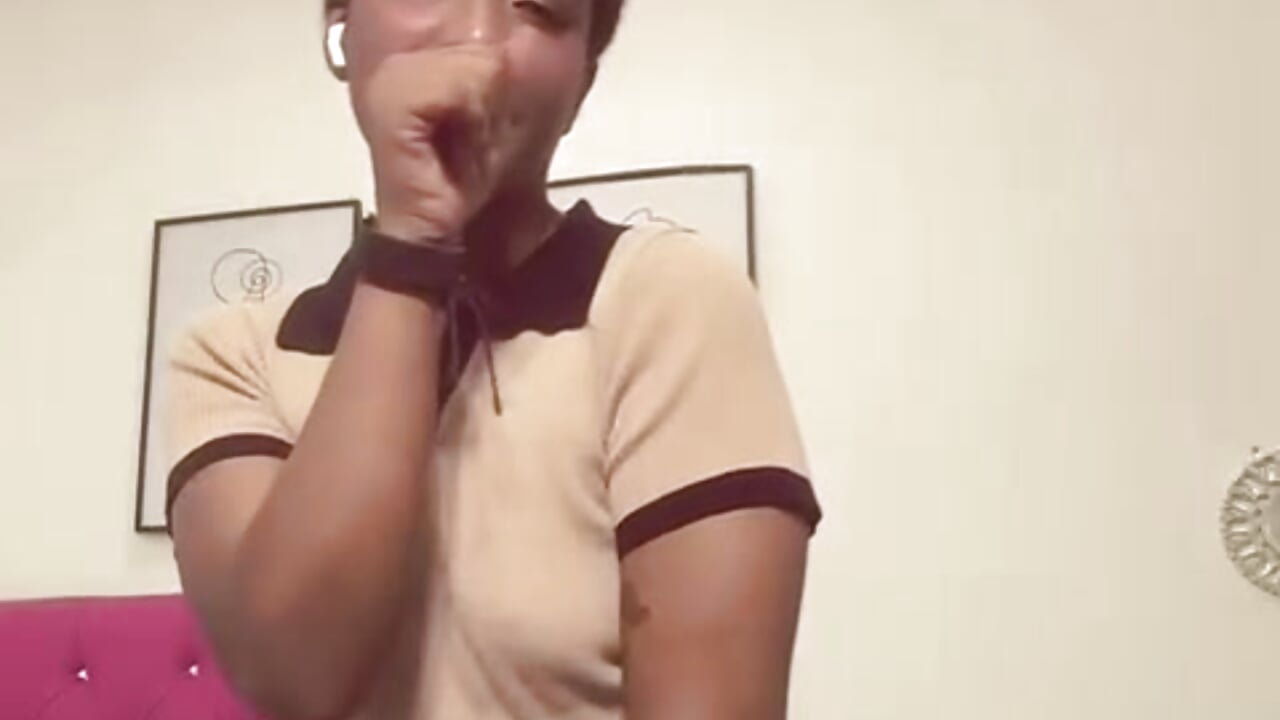 Milly dance - video by millysweetass cam model