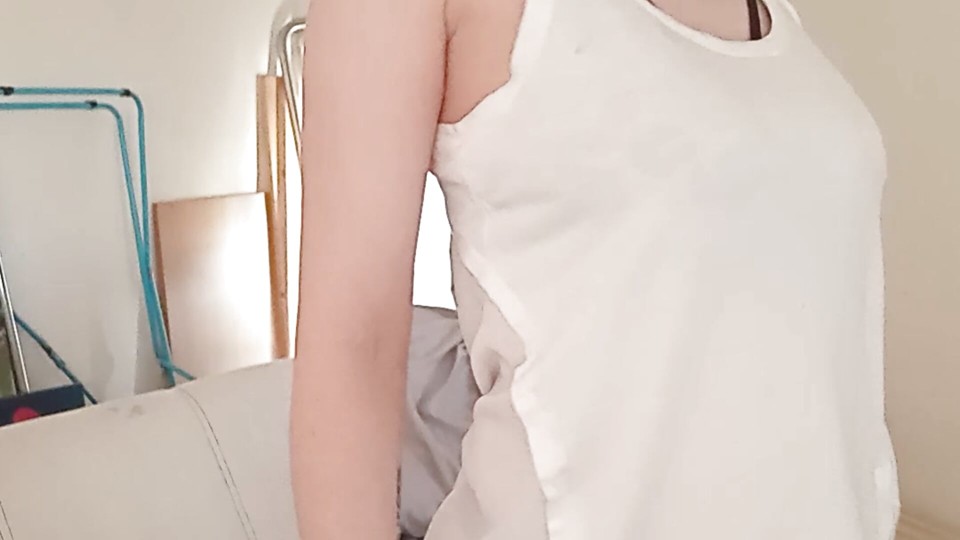 Strip-tease – video od webkamerové modelky labellerose