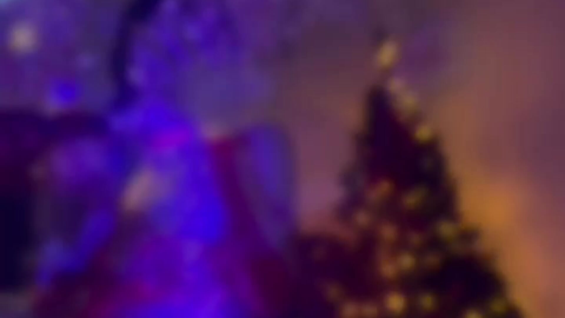 Santa baby - video by BaileeLynn cam model