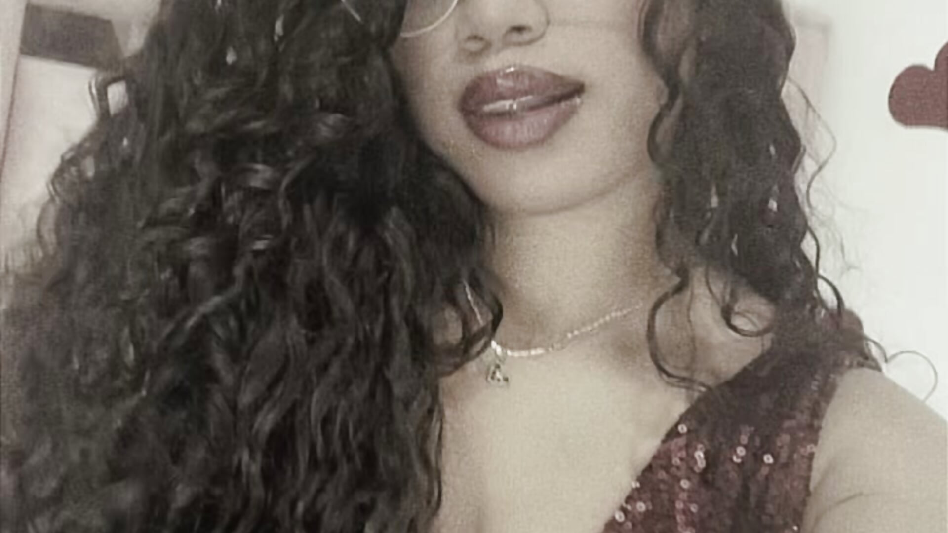 91528954-985F-413F-A5CC-CD02F8AAE181 - video od modelky/modela abby_moss_2