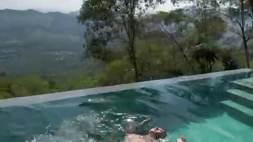 I would like to swim with you. - Swweet_Miia1 캠 모델의 동영상