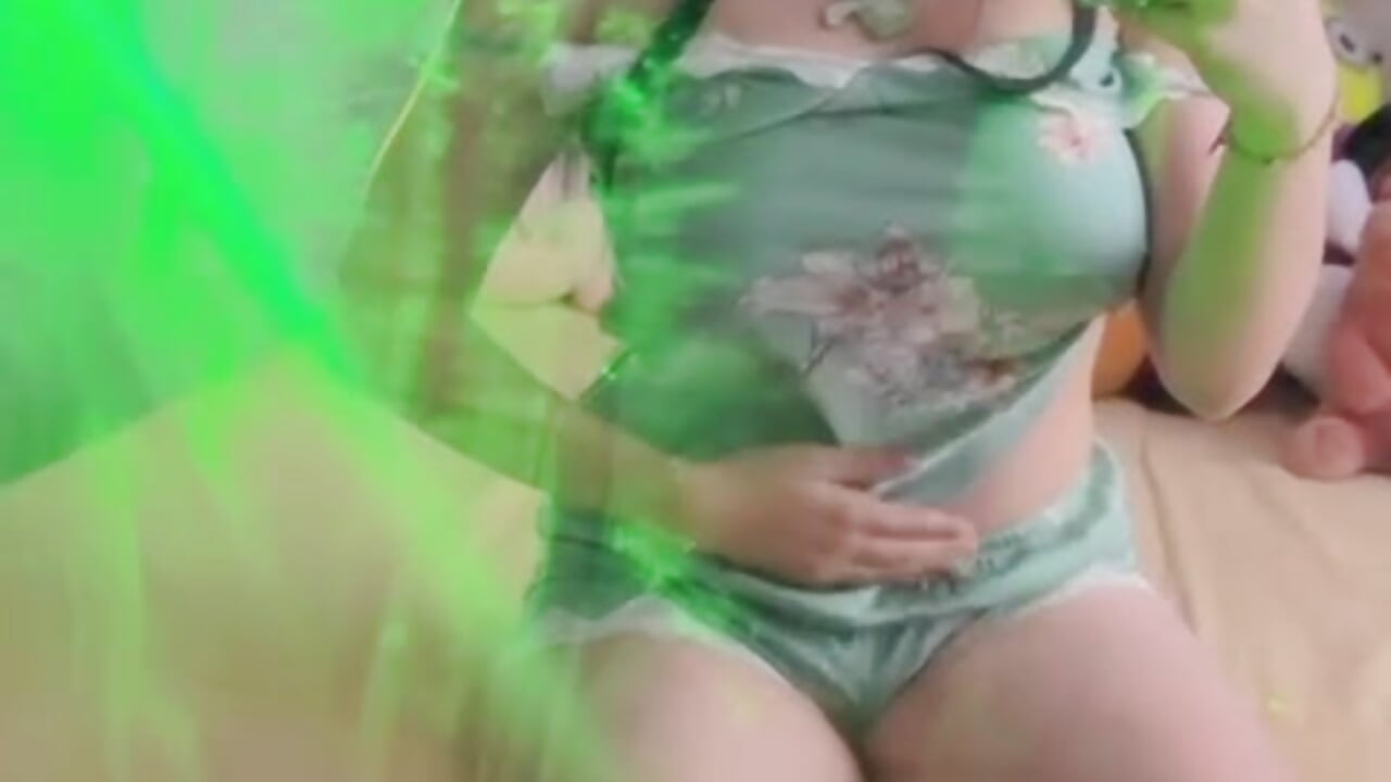 THIS IS HOW I TOUCH MYSELF THINKING ABOUT YOU– bubble__angel__ kameramodell videója