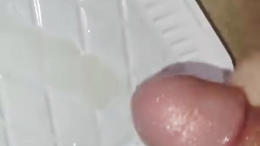 Cum in a plate 🍽️ - vídeo de zen_malick modelo de câmara