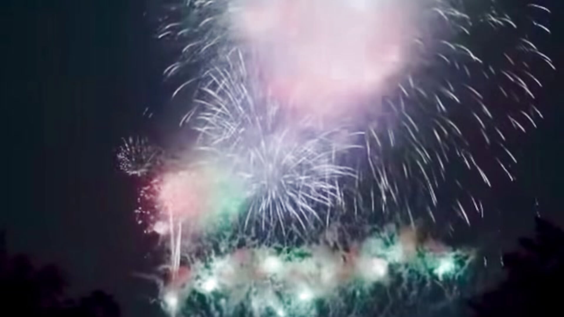 Happy new year 2026 🎉💐🍺 - video by JENNIE-16 cam model